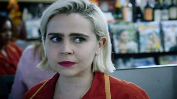 mae whitman net worth Mae Whitman smiling at a red carpet event, representing her successful acting career and the financial journey behind Mae Whitman net worth.
